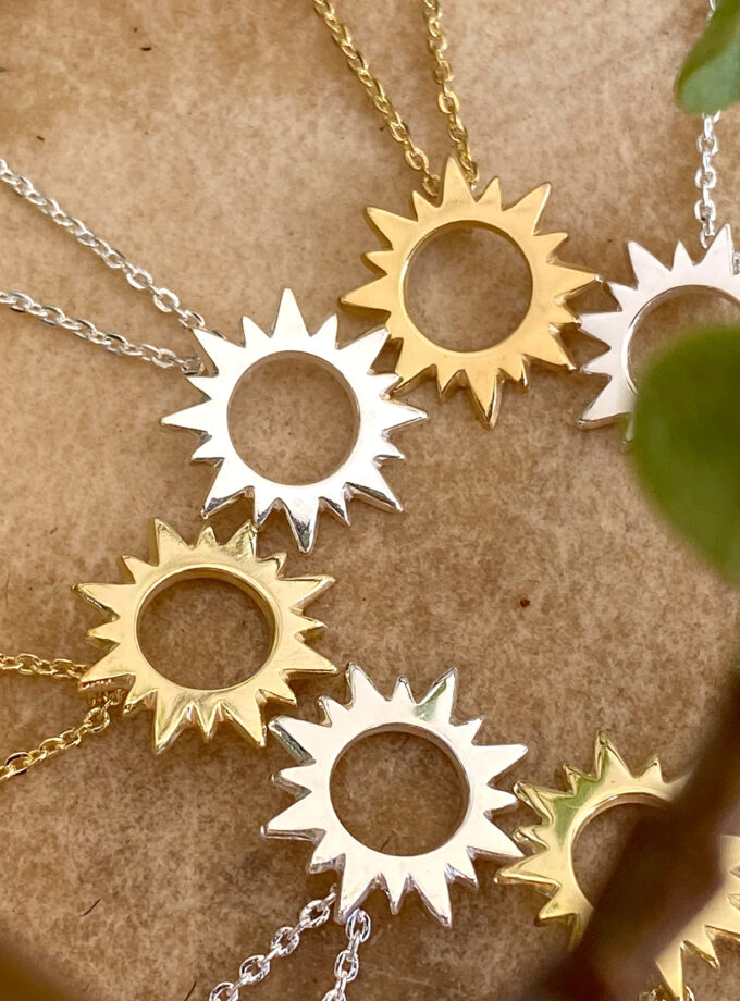 Collar Surya